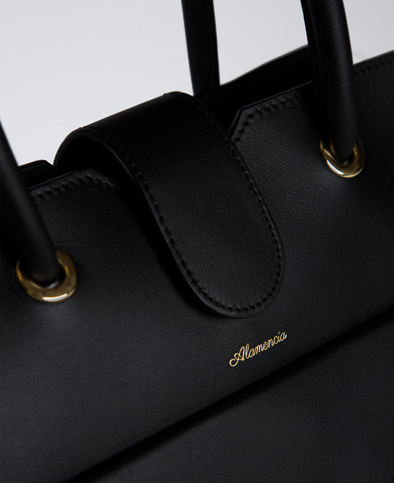 Sac à main en cuir noir - Le désiré