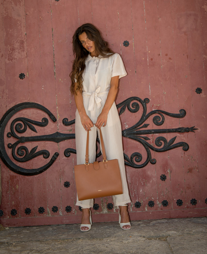 L-elegant-marron6 Sac cabas en cuir camel - L’élégant