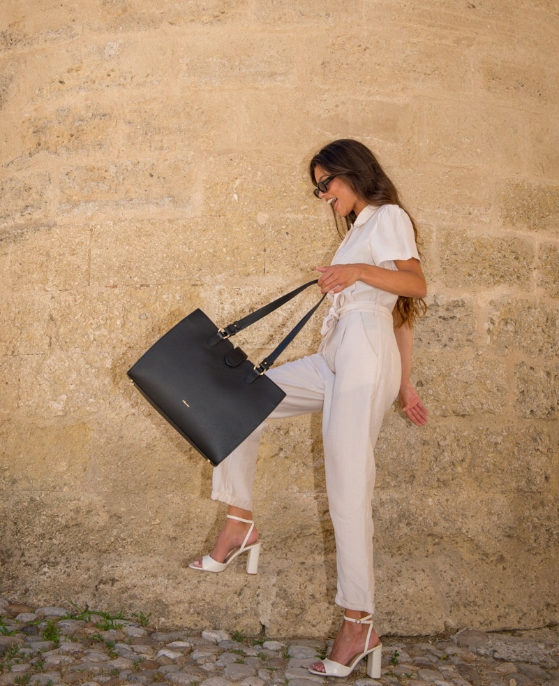 L-elegant-noir6 Sac cabas en cuir noir - L’élégant